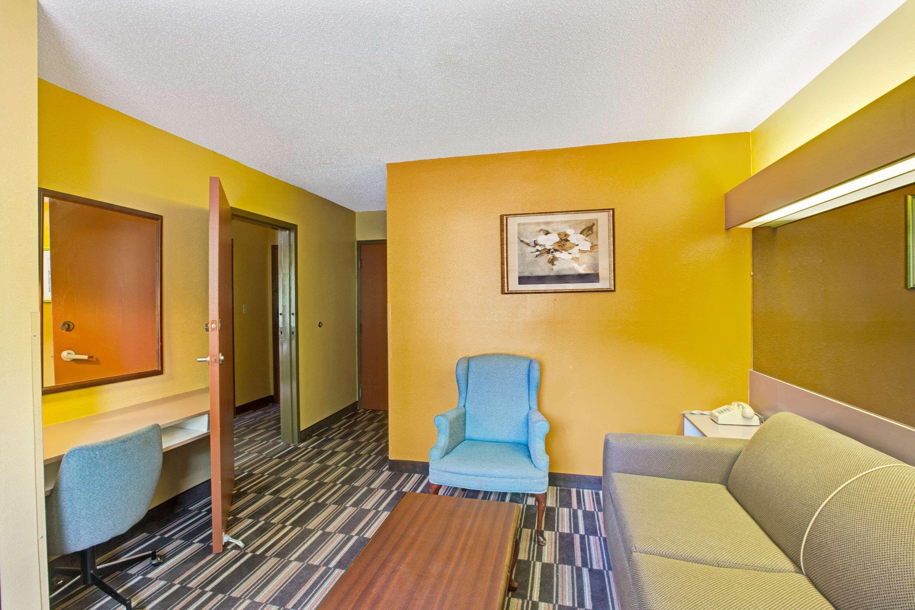 Microtel Inn & Suites By Wyndham Gatlinburg Exterior foto